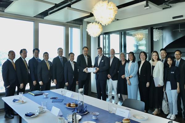 สุชาติ ถก Stutzer ผลักดันนำเข้าสินค้าไทยเพิ่ม ชวนใช้ประโยชน์ FTA ไทย-EFTA