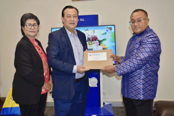 อนันต์ นายก สภท. บินลัดฟ้าไปร้อยเอ็ด เตรียมความพร้อมงานวิ่ง 'สภท. 60 ปี มินิมาราธอน'