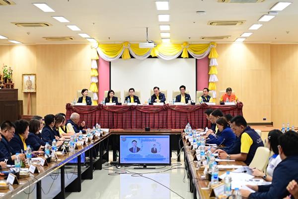 จตุพร หนุนใช้ด่านช่องเม็ก จ.อุบลราชธานี เส้นทางโลจิสติกส์ใหม่ส่งสินค้าขายกัมพูชา