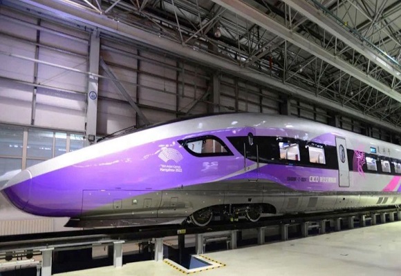 จีนเปิดตัวรถไฟหัวกระสุนออกแบบพิเศษสำหรับเอเชียนเกมส์หังโจว 2023