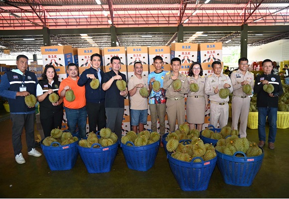พาณิชย์ ตรวจซื้อขายทุเรียนใต้ บรรยากาศคึกคัก หลังจีนต้องการ ดันราคาเป็นขาขึ้น