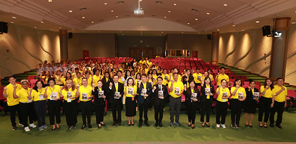 ทิพยประกันภัย สืบสานศาสตร์พระราชา จากหลอดสีพระทนต์สู่แรงบันดาลใจแห่ง ทันตนวัตกรรม