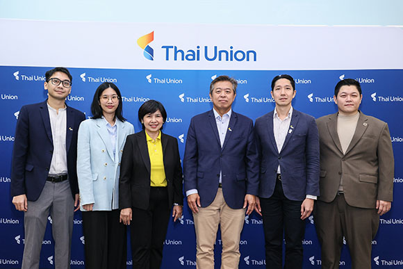 ไทยยูเนี่ยนนำทัพขับเคลื่อนความยั่งยืนในอุตสาหกรรมเพาะเลี้ยงสัตว์น้ำ ผสานความร่วมมือผ่านกลไก Blue Finance ส่งเสริมการเลี้ยงกุ้งแบบคาร์บอนต่ำ