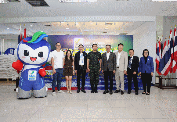 SME D Bank ส่งมอบสิ่งของ ผ่านกิจกรรม ‘รวมพลังคนไทย ส่งใจสู่ชายแดน’ ให้แก่ทหาร ประชาชน เพื่อบรรเทาความเดือดร้อน ในพื้นที่ชายแดนไทย-กัมพูชา
