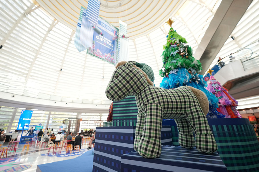 คิง เพาเวอร์ ขับเคลื่อน Craft ไทยสู่ความยั่งยืน ผ่านประสบการณ์ ‘เรียนรู้–ลงมือทำ–เข้าใจคุณค่า’ ในงาน THE POWER GIFTIVAL 2026 พร้อมไฮไลท์ ‘ต้นคริสต์มาสสไตล์ไทยโมเดิร์น’ จากผ้าขาวม้าและงานคราฟต์ท้องถิ่น