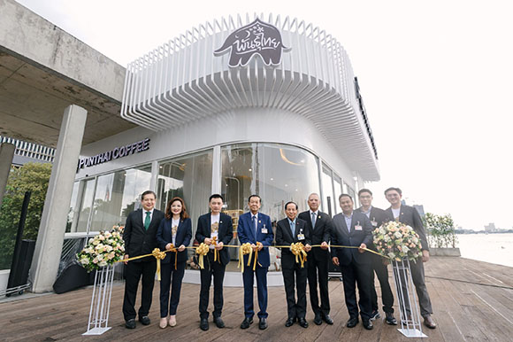 กาแฟพันธุ์ไทย เปิดสาขาใหม่ ริมแม่น้ำเจ้าพระยา พร้อมเปิดตัวเมนู รัฐสภาเบลนด์ เอ็กซ์คลูซีฟเฉพาะสาขานี้เท่านั้น