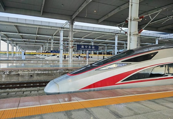 ชาวไทยจองเที่ยวจีนพุ่งสูง หลังเปิดศักราช 'ยุคฟรีวีซ่า' ระหว่างกัน
