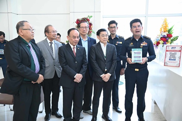 พาณิชย์ ตรวจรพ.เอกชน กำชับแสดงค่ายา ค่าบริการ ประเมินค่ารักษา ตามประกาศ กกร.