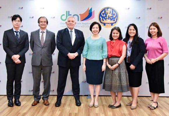 กรมเจรจาฯ ถกทูตชิลี เดินหน้ากระชับความสัมพันธ์การค้า การลงทุน ระหว่างกันทุกมิติ