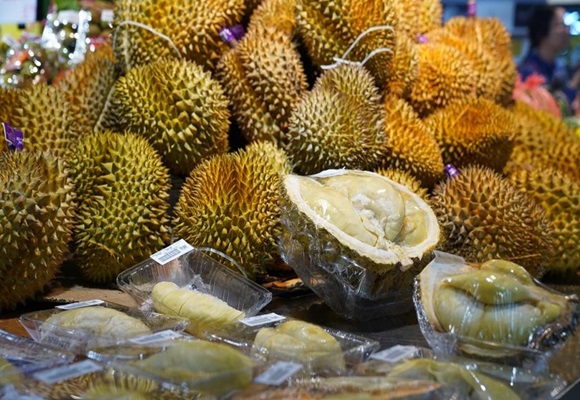 ทุเรียนจากเอเชียตะวันออกเฉียงใต้ได้รับความนิยมในตลาดกรุงปักกิ่ง