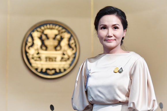 นฤมล นำทีมไทยแลนด์ เดินหน้าตามนโยบายนายกฯ เศรษฐา และ รมว ธรรมนัส เพิ่มมูลค่ายางพาราไทย สร้างเม็ดเงินหมุนเวียนเศรษฐกิจแล้วกว่า 40,000 ล้านบาทโดยไม่ต้องใช้งบประมาณ