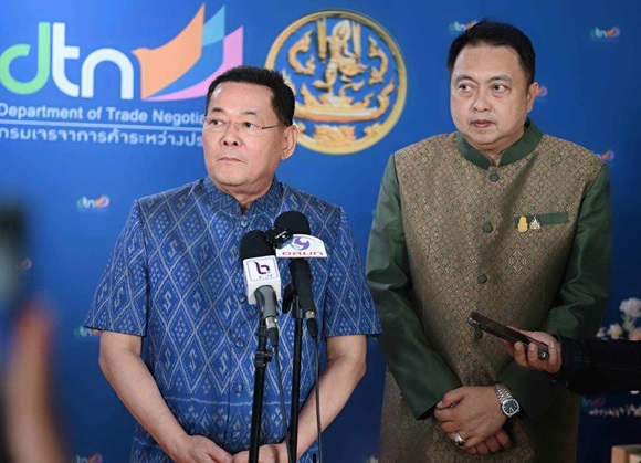 ภูมิธรรม แบ่งงาน 2 รัฐมนตรีช่วย 'นภินทร-สุชาติ' คุมคนละ 3 หน่วยงาน