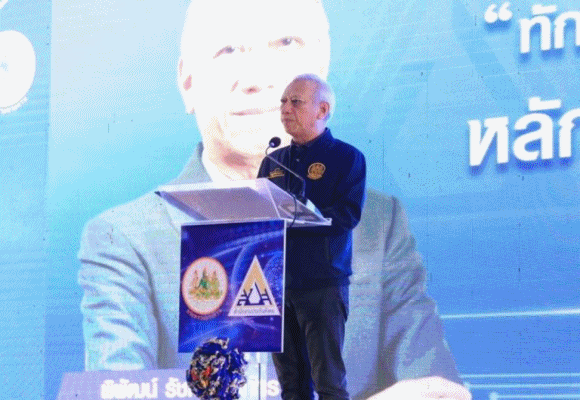 รมว. พิพัฒน์ ดูแลแรงงานอิสระ รับจ้าง เกษตรกร กว่า 1.8 แสนคน จ.พัทลุง สร้างหลักประกัน ม.40 ประกันสังคม เจ็บป่วยนอนพัก ได้เงินทดแทนขาดรายได้