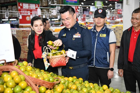 กรมการค้าภายในตรวจสินค้าแม็คโคร ห้างลดราคาเพียบ ประชาชนจับจ่ายกันคึกคัก