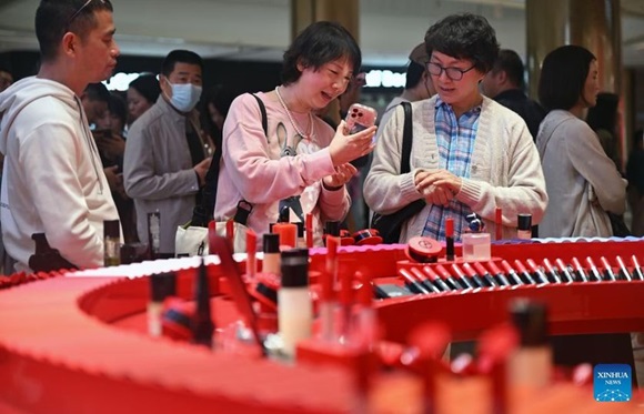 China tightens regulations on consumer finance companies