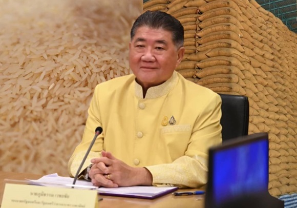'ภูมิธรรม' ทำหนังสือถึง ผอ.อคส. ขีดเส้น 7 วันเคลียร์ปมสงสัย เลื่อนประกาศประมูลข้าว!