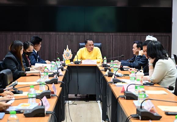 สถาบันอัญมณีฯ ผนึกกำลังภาครัฐ เอกชน ดันจันทบุรีเป็น ‘ศูนย์กลางการค้าพลอยก้อนโลก’
