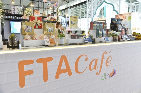 พาณิชย์ นำชา กาแฟ โกโก้ นม จัดแสดง-สาธิตชงเครื่องดื่มเมนูพิเศษ ในงาน THAIFEX