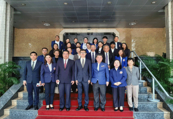 ดูงานด้านสื่อที่จีน