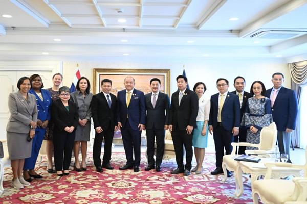 พิชัย ถกหอการค้าอเมริกัน ชวนลงทุนอุตสาหกรรมอนาคต โชว์แผนคุยสหรัฐฯ เบรกขึ้นภาษี