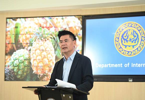  พาณิชย์ รายงานสถานการณ์สินค้า พืชเกษตรหลักขึ้น เนื้อสัตว์ทรงตัว ผักลด ผลไม้พุ่งต่อ     