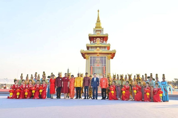 สมโภชพระบรมสารีริกธาตุ (พระเขี้ยวแก้ว) เฉลิมฉลองเทศกาลตรุษจีน ปี 2025