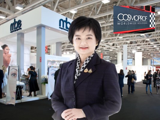 พาณิชย์ สำรวจงาน COSMOPROF เครื่องสำอางรักษ์โลกมาแรง แนะไทยศึกษา-ผลิตขาย