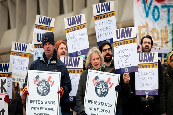 Judge rules against union bid to block mass federal layoffs by Trump
