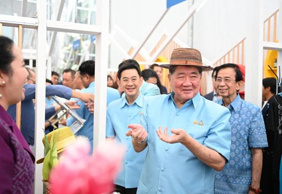 ภูมิธรรม สั่งลุยขับเคลื่อน Soft Power สร้างรายได้เข้าประเทศ หนุนเศรษฐกิจไทย     