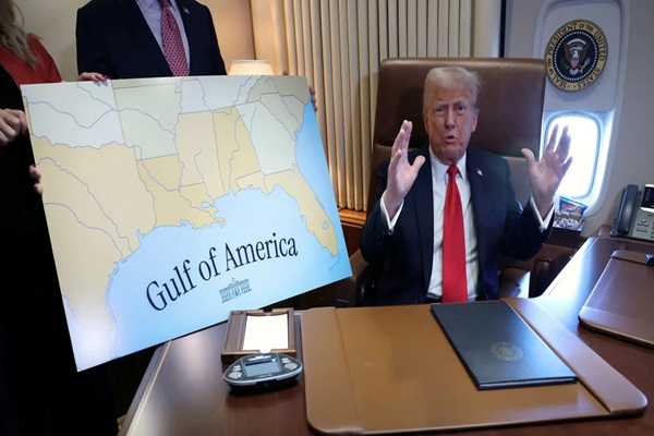 U.S. judge allows Trump’s AP Oval Office ban to stand over use of Gulf of Mexico name