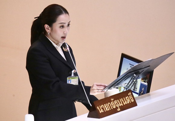 ‘แพทองธาร ชินวัตร’ นายกรัฐมนตรี เปิด 10 นโยบายเร่งด่วน รัฐบาลใหม่ ลุยผลักดัน ‘แก้หนี้-ลดรายจ่าย-เพิ่มรายได้’ กระตุ้นศก.     