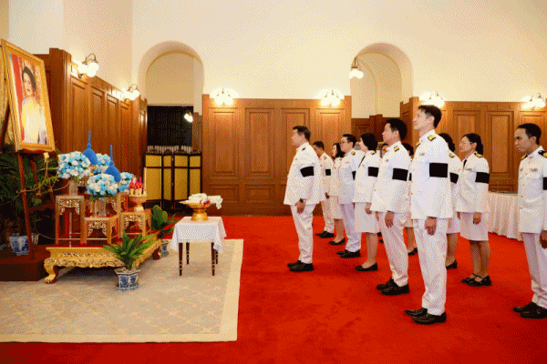 กบข.เข้าถวายสักการะ และลงนามถวายความอาลัย สมเด็จพระบรมราชชนนีพันปีหลวง