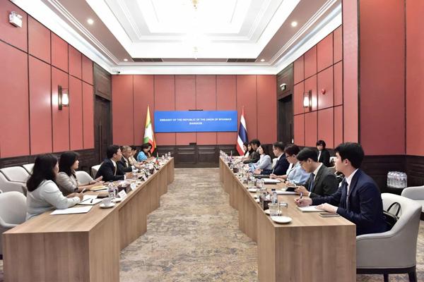 ถกทูตเมียนมา