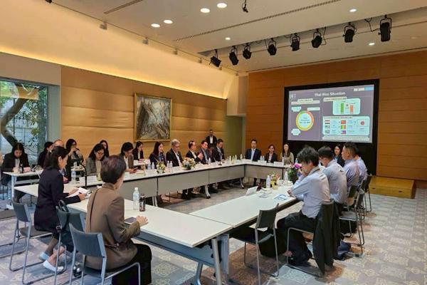 พ่อค้าข้าวเยือนญี่ปุ่น