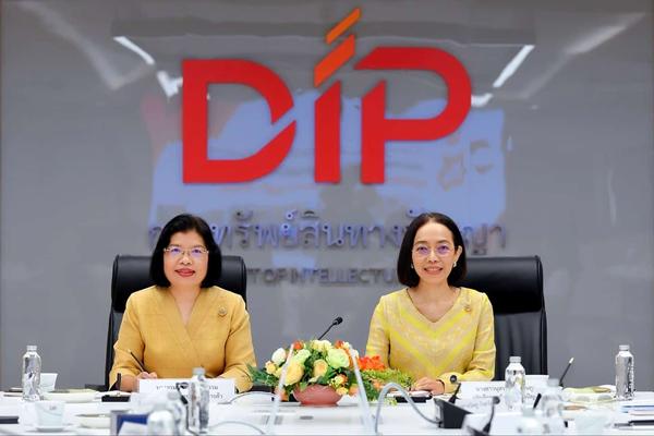 อรมน รับมอบงานกรมทรัพย์สินทางปัญญา ยันสานต่อนโยบายเดิม ต่อยอดนโยบายใหม่