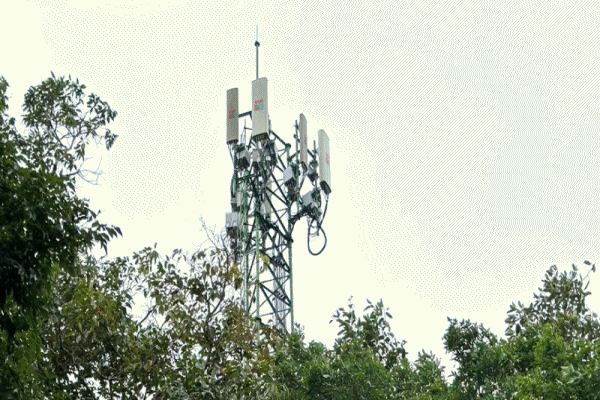 ทรู คอร์ปอเรชั่น สนับสนุนภาครัฐและกองทัพไทย เสริมสัญญาณสื่อสาร 5G-4G-3G บนภูมะเขือ