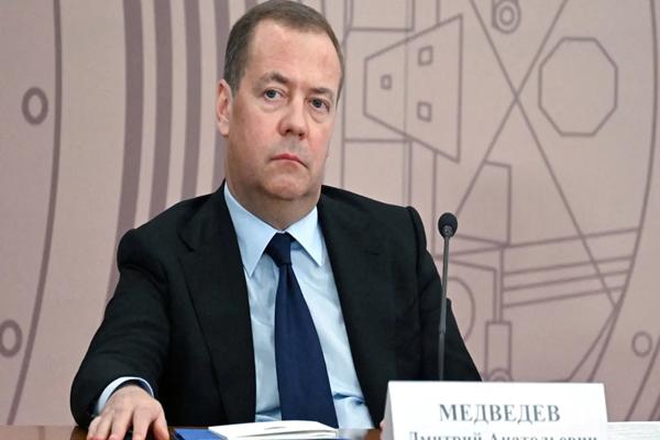 เมดเวเดฟ