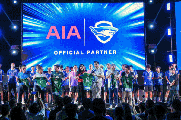 AIA เดินหน้าชลบุรี เอฟซี
