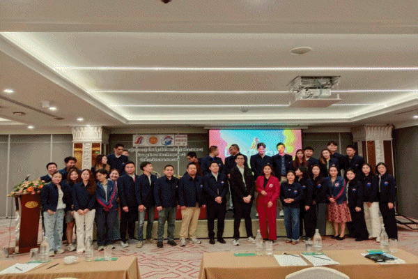หลักสูตรผู้บริหารรุ่นใหม่ธุรกิจไทย-จีน จัดเสวนาเจาะลึก’AI and the Future Work’ ชี้ AI ไม่ใช่ภัยคุกคาม แต่เป็นโอกาสสำคัญ