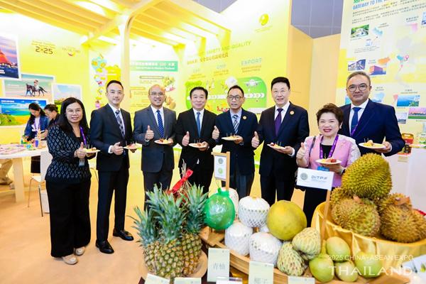 พาณิชย์ นำทัพผู้ประกอบการร่วมงาน CAEXPO หนานหนิง คาดเงินสะพัด 170 ล้าน