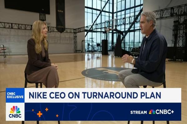 Elliott Hill ซีอีโอNike