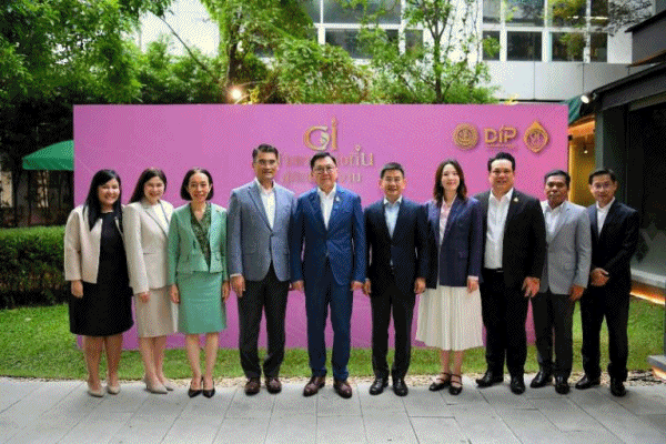 จตุพร ดันวัตถุดิบ GI เข้าร้านอาหารไฟน์ไดนิ่ง จับมือร้านนอร์ธ มิชลิน 1 ดาว สร้างสรรค์เมนูสุดพิเศษจากสินค้า GI พร้อมทัพนักชิม และกูรูด้านอาหารชื่อดังถ่ายทอดความอร่อย