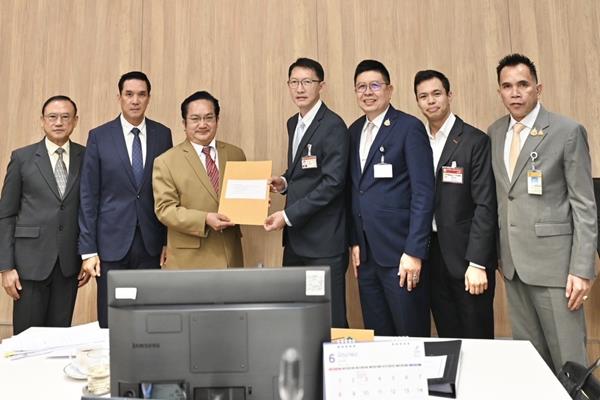 STARKผู้เสียหาย Copy