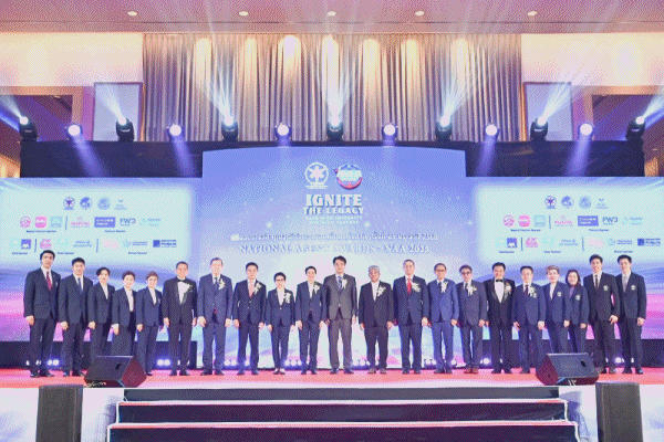 กวาดเรียบวุธถึง8