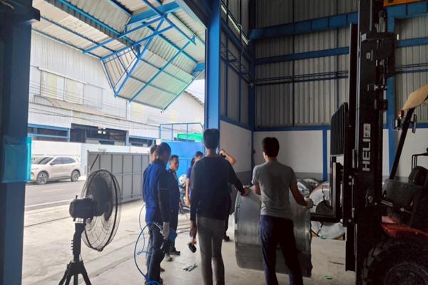 บุกตรวจธุรกิจค้าเหล็ก