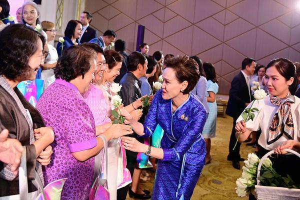 ศุภจี แสดงมุทิตาจิต