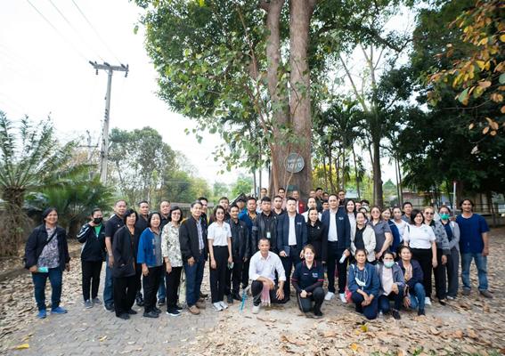 กรมพัฒน์ จับมือ ธ.ก.ส. ลงพื้นที่พบวิสาหกิจชุมชนชีววิถี ชี้ช่องใช้ไม้ยืนค้ำขอสินเชื่อ