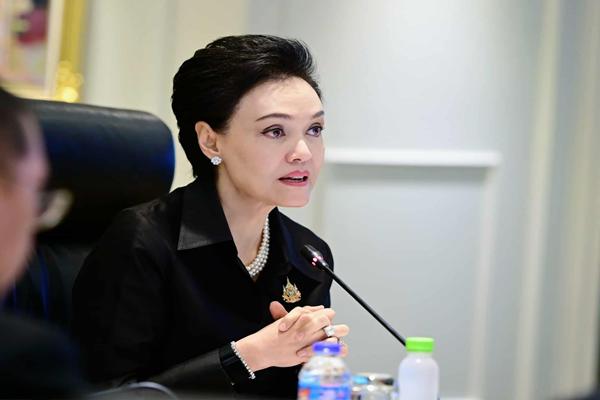 พาณิชย์ ตั้งวอร์รูม เกาะติดน้ำท่วมใต้ ดูแลการขนส่ง สินค้า ป้องกันปัญหาขาดแคลน