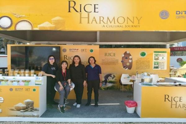 โปรโมตข้าวไทยที่ดูไบ