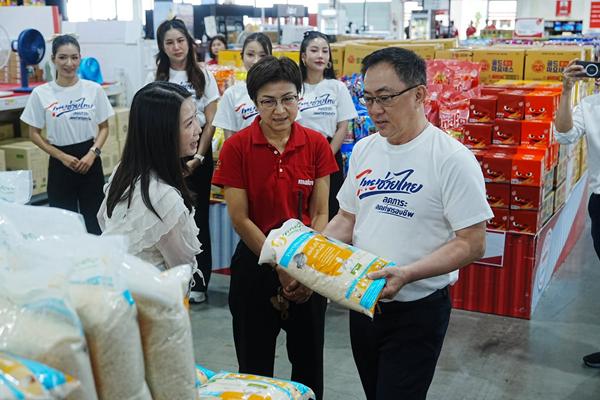 พาณิชย์ เผย'ไทยช่วยไทย'ลดสินค้าเฮ้าส์แบรนด์-แบรนด์รองพันรายการ ดีเดย์ 1 เม.ย.นี้